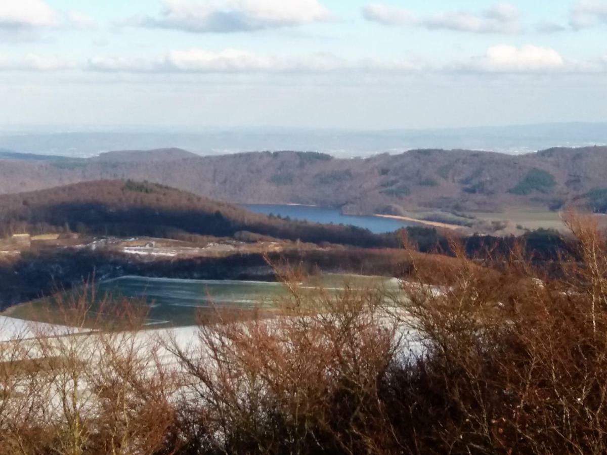 Gaestehaus Am Hochsimmer Ettringen エクステリア 写真